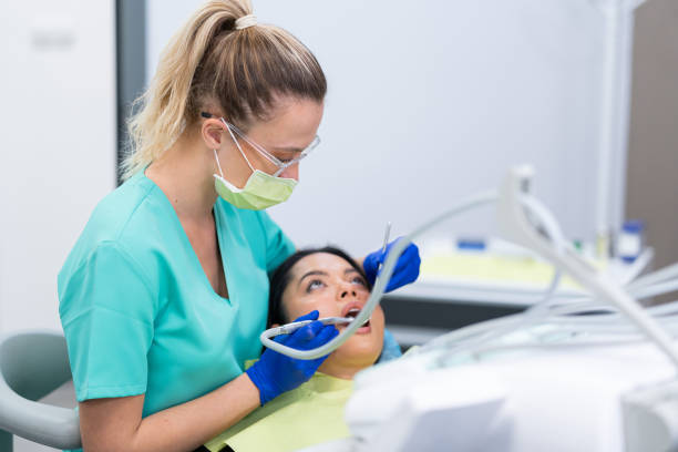Best Broken or Cracked Tooth Emergency Dentist in Stanton, MI